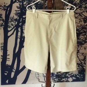 Men’s golf shorts by Champion Size 32